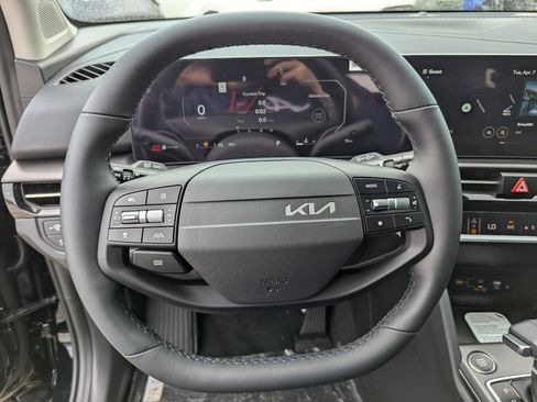 New 2026 Kia Sportage SX image 30