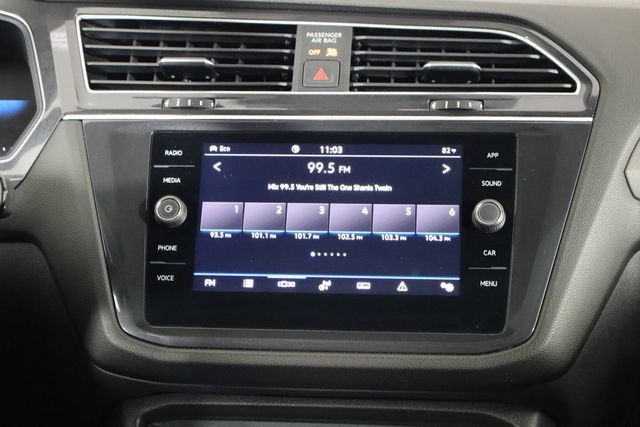Used 2024 Volkswagen Tiguan SE R-Line AWD/4WD image 28