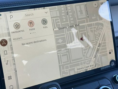 New 2026 Land Rover Defender 110 X-Dynamic SE image 19