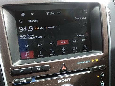 Used 2017 Ford Explorer Sport w/ Equipment Group 401A AWD/4WD image 27