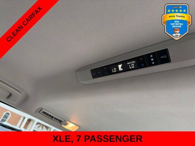 Used 2021 Toyota Sienna XLE FWD image 13