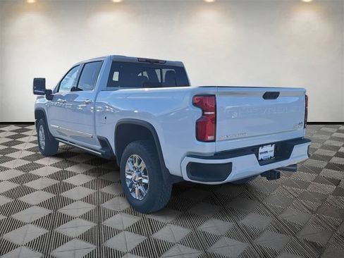New 2026 Chevrolet Silverado 2500 High Country w/ High Country Premium Package AWD/4WD image 7