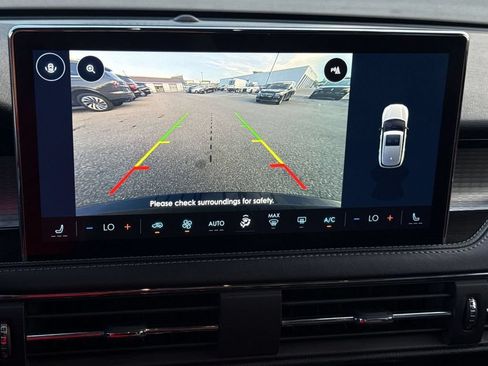 Certified 2024 Lincoln Corsair AWD image 25