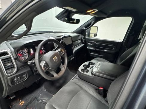 Used 2025 RAM 2500 Big Horn AWD/4WD image 12