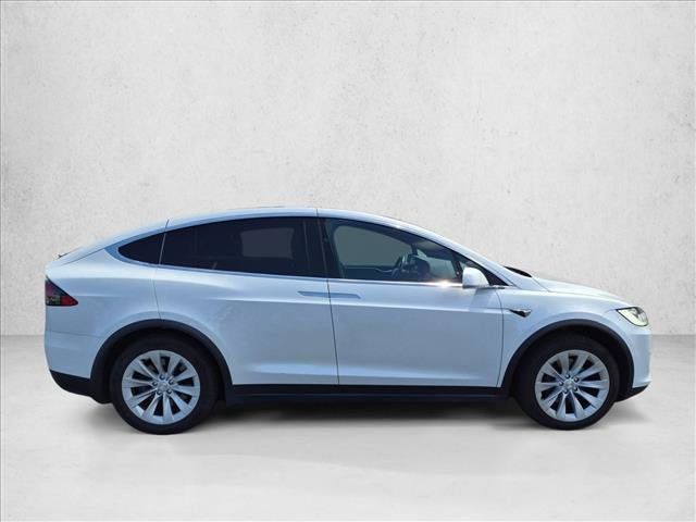 Used 2020 Tesla Model X Long Range AWD/4WD image 2