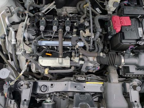 Used 2023 Nissan Kicks SR FWD image 34
