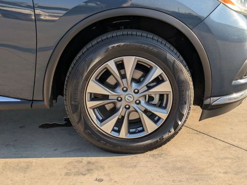 Used 2017 Nissan Murano S w/ Navigation Package image 31