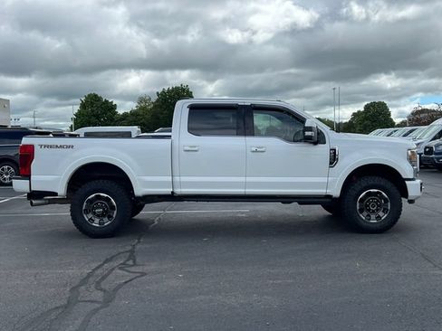 Certified 2022 Ford F250 Platinum w/ Tremor Off-Road Package AWD/4WD image 62