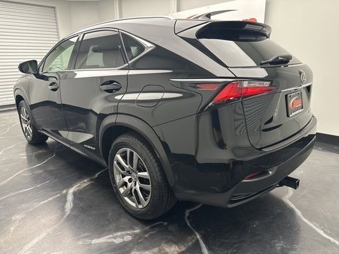 Used 2015 Lexus NX 300h AWD image 4