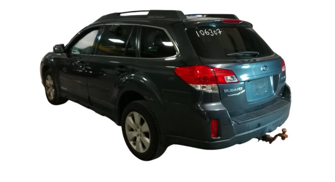 Used 2012 Subaru Outback 2.5i Premium AWD/4WD image 3