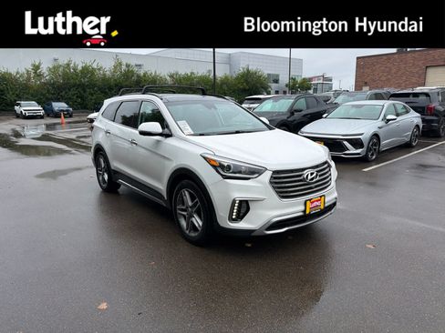 Used 2017 Hyundai Santa Fe Limited AWD/4WD image 1