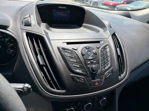 Used 2015 Ford Escape SE FWD image 24