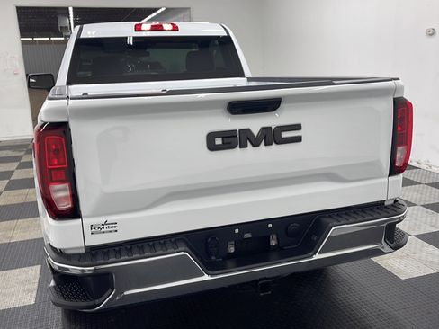 Used 2023 GMC Sierra 1500 Pro AWD/4WD image 3