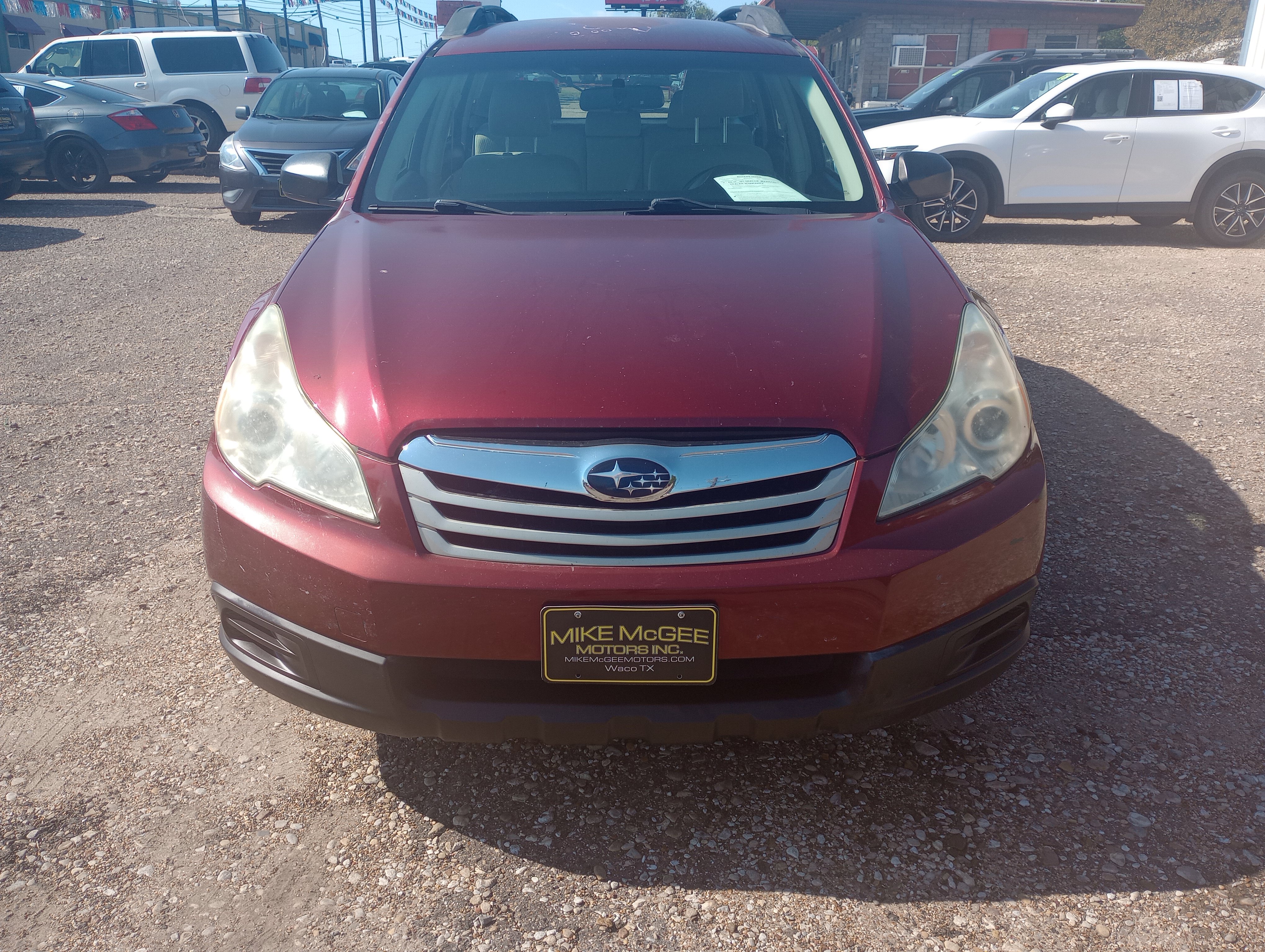 Used 2011 Subaru Outback 2.5i AWD/4WD image 2