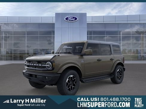 New 2026 Ford Bronco Outer Banks AWD/4WD image 1