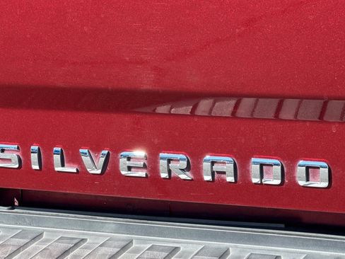 Used 2017 Chevrolet Silverado 1500 LT w/ All Star Edition image 46