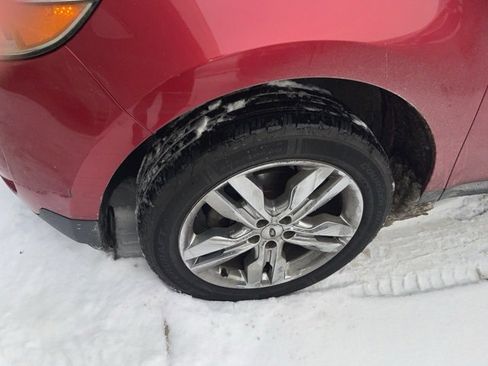 Used 2011 Ford Edge Limited w/ 302A Rapid Spec Order Code image 2