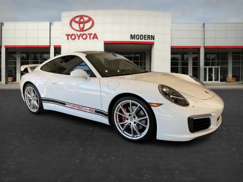 Used 2017 Porsche 911 Carrera S image 3
