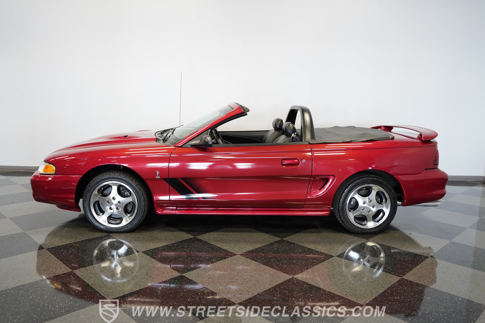 Used 1996 Ford Mustang Cobra RWD image 2