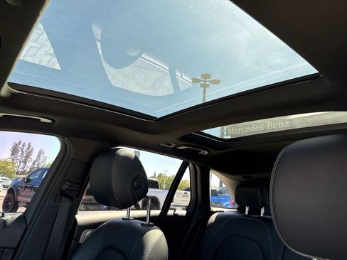 Certified 2020 Mercedes-Benz GLC 300 image 23