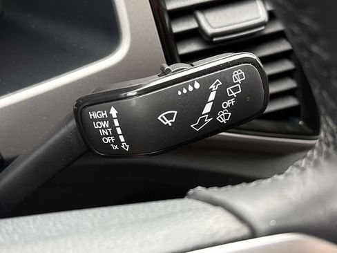 Used 2021 Volkswagen Atlas SEL Premium AWD/4WD image 21
