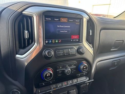 Used 2019 Chevrolet Silverado 1500 LT w/ All-Star Edition image 11