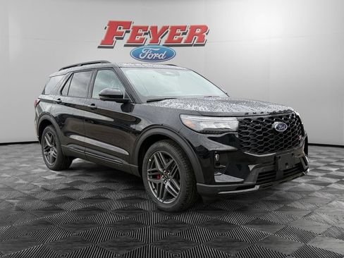 New 2026 Ford Explorer ST w/ Sun And Sound Package AWD/4WD image 3