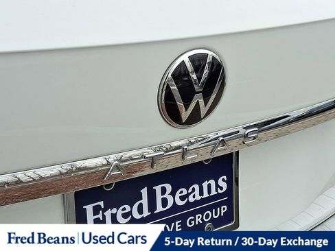 Certified 2022 Volkswagen Atlas SE w/ Panoramic Sunroof Package image 32