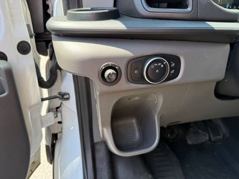 Used 2020 Ford Transit 250 Medium Roof AWD w/ Load Area Protection Package image 15
