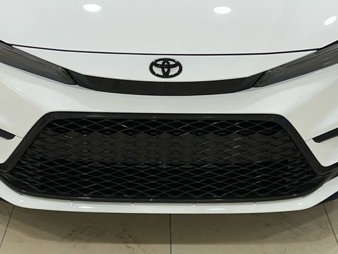 New 2026 Toyota Corolla SE w/ SE Package FWD image 4