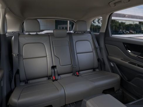 New 2026 Lincoln Corsair Premiere FWD image 12