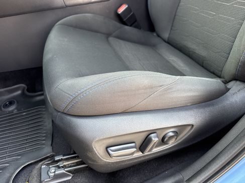 Used 2024 Toyota RAV4 SE AWD/4WD image 12