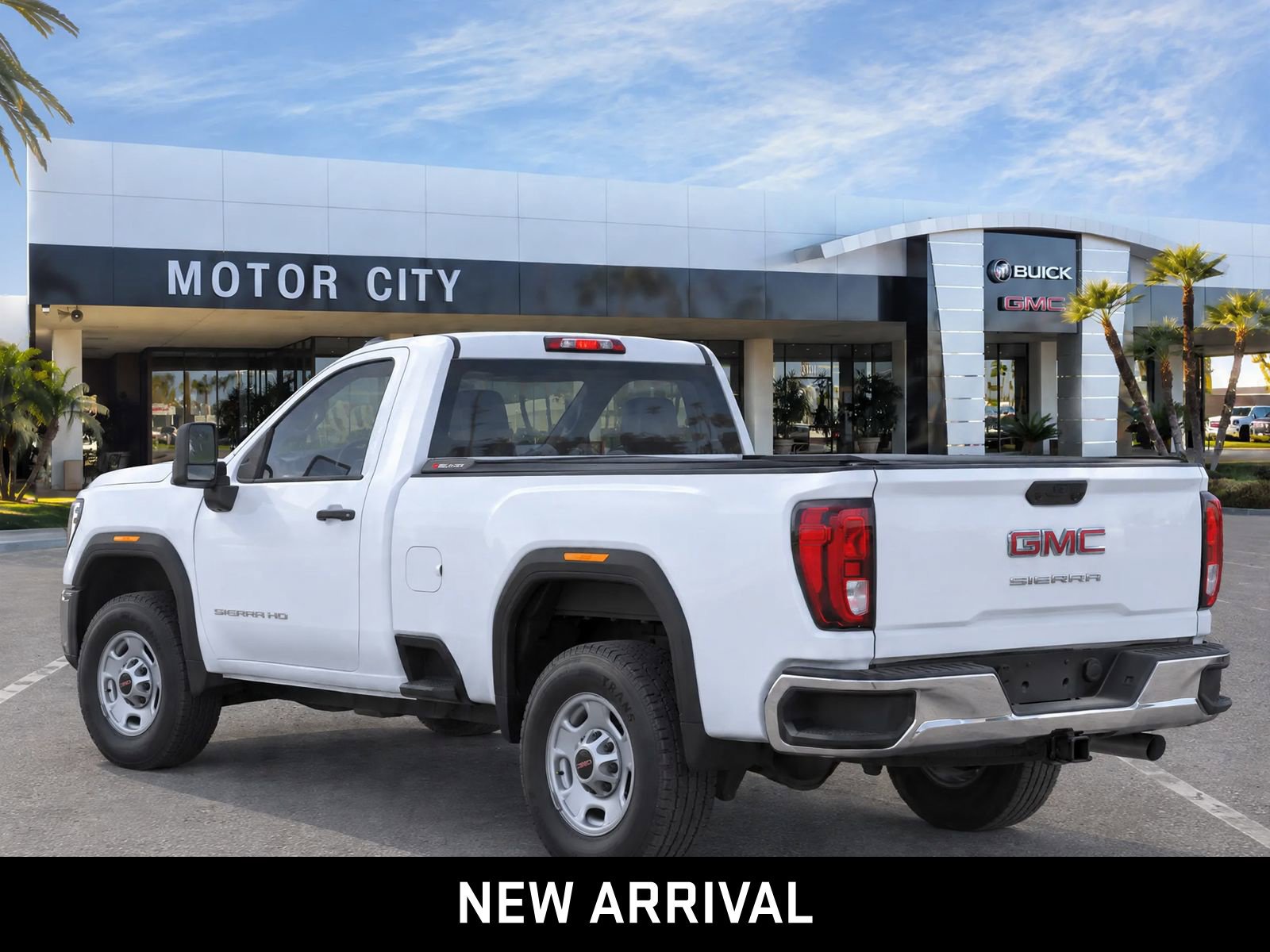 Used 2024 GMC Sierra 2500 Pro w/ Convenience Package RWD image 3