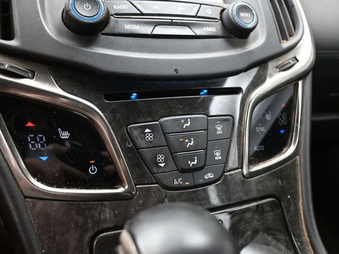 Used 2016 Buick LaCrosse Sport Touring image 14