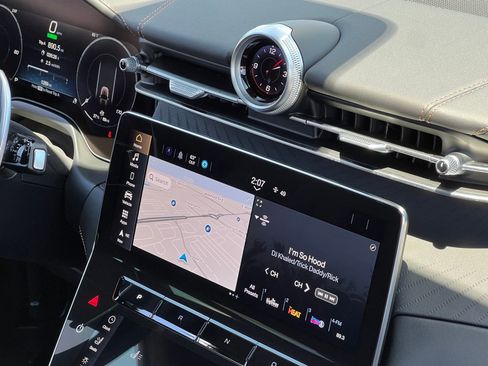 Used 2025 Maserati Grecale Folgore AWD/4WD image 46