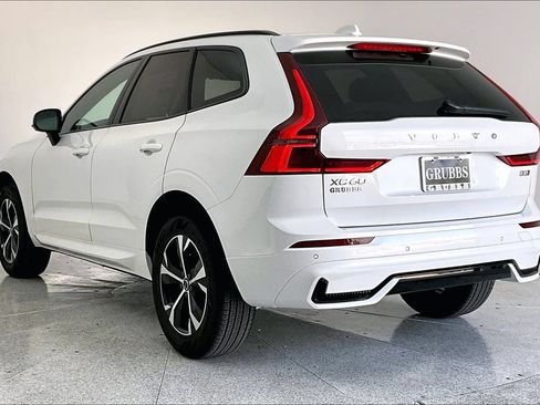 New 2026 Volvo XC60 B5 Core AWD/4WD image 3
