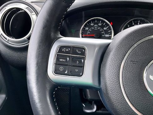 Used 2015 Jeep Wrangler Sport AWD/4WD image 19