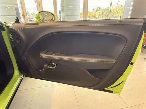 Used 2023 Dodge Challenger SRT Hellcat image 29