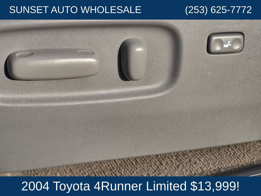 Used 2004 Toyota 4Runner Limited w/ Preferred Accessory Pkg AWD/4WD image 26