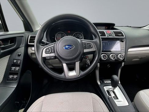 Used 2017 Subaru Forester 2.5i Premium w/ All-Weather Package AWD/4WD image 8