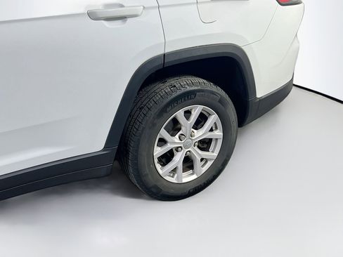 Used 2021 Jeep Grand Cherokee L Limited image 30