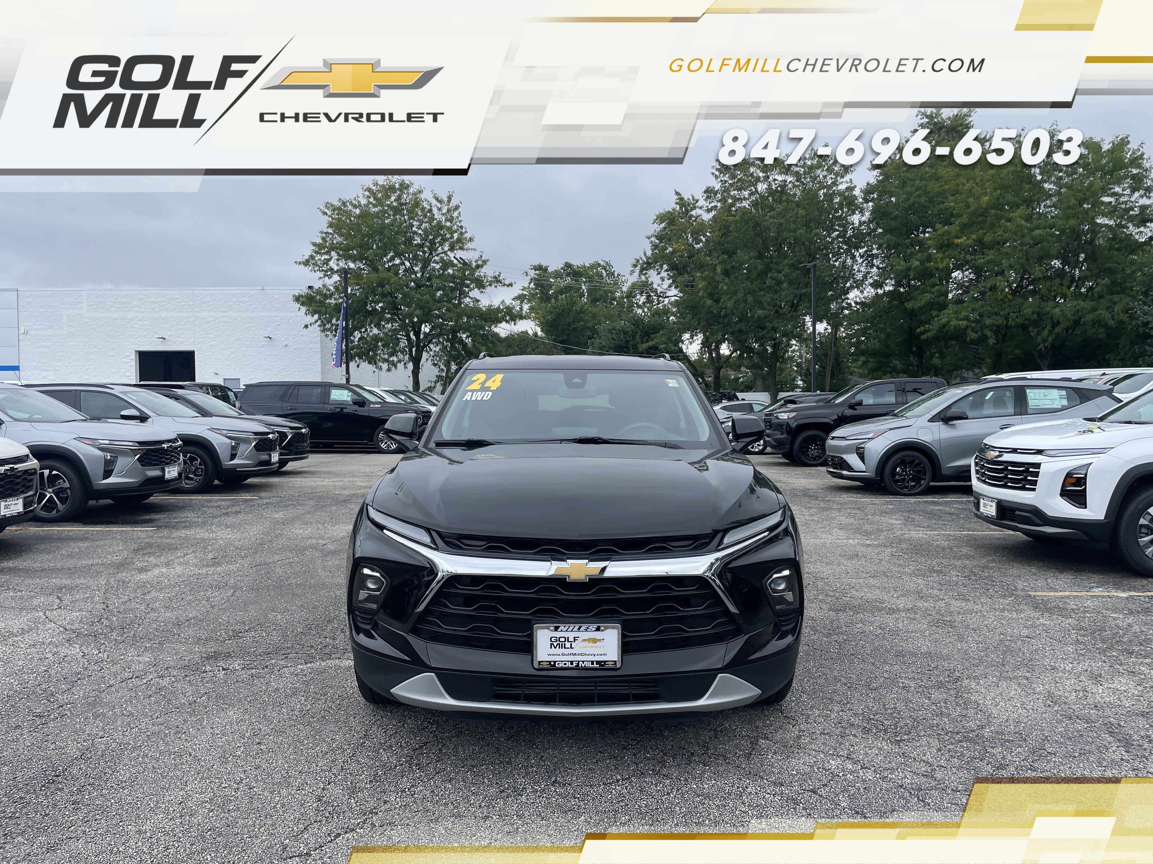 Used 2024 Chevrolet Blazer LT w/ Convenience Package AWD/4WD image 2