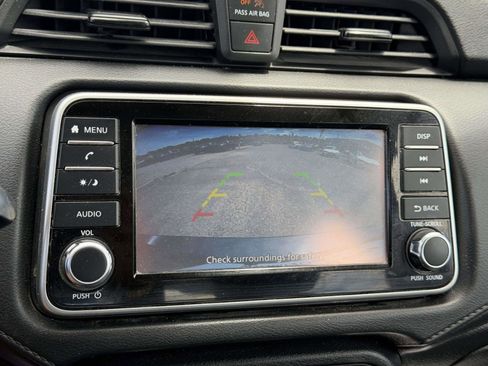 Used 2022 Nissan Versa S w/ Trunk Package FWD image 32
