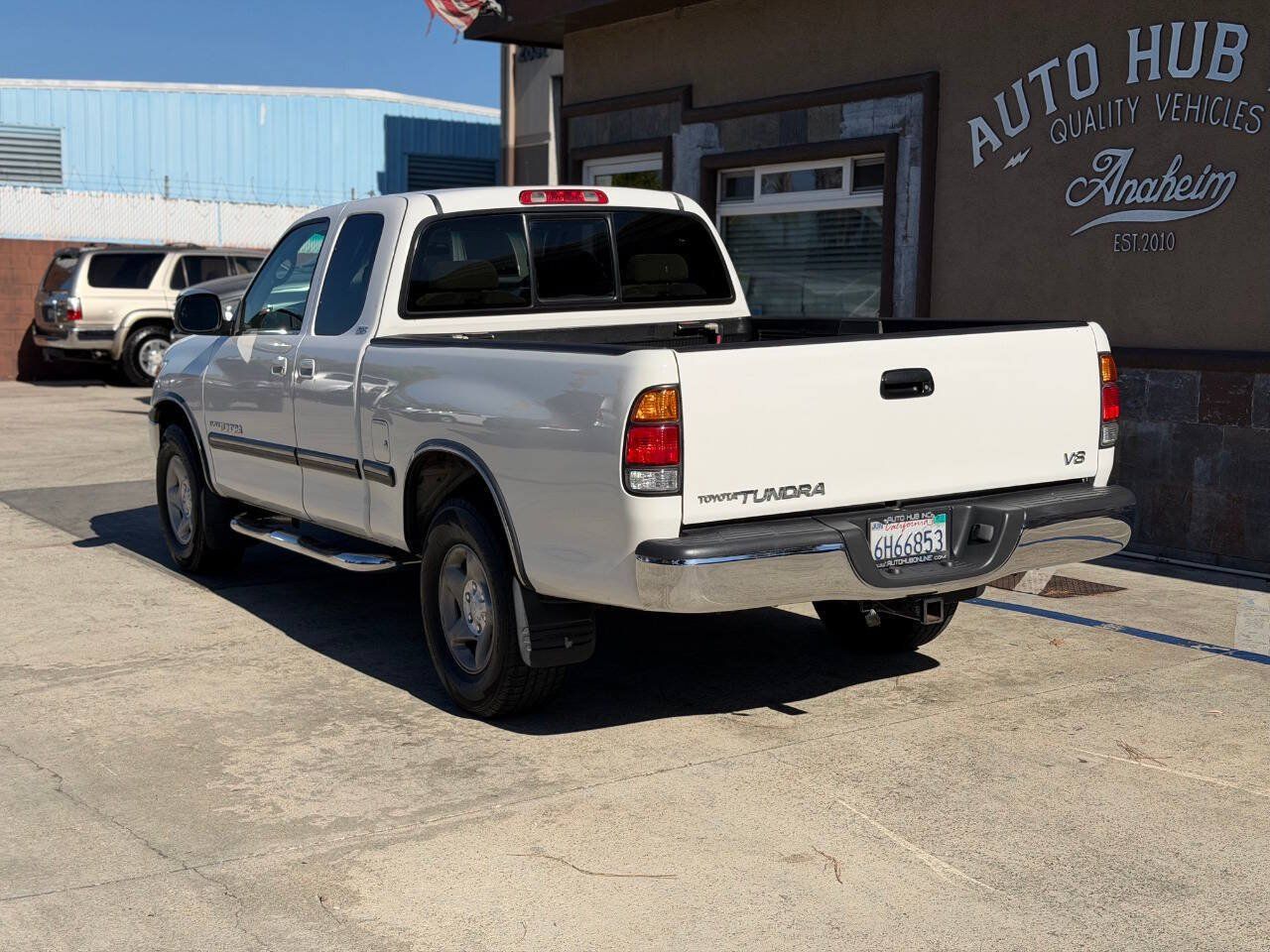 Used 2000 Toyota Tundra SR5 w/ Convenience Pkg RWD image 8