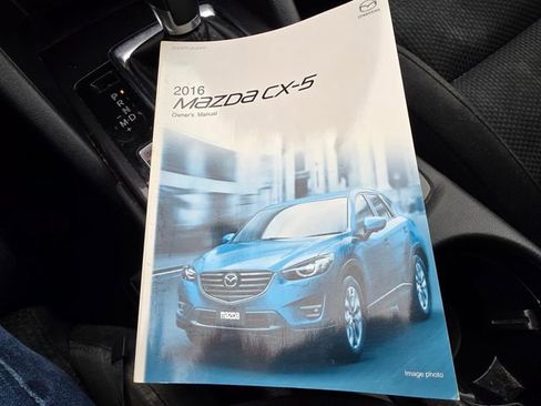 Used 2016 MAZDA CX-5 Touring image 22