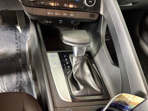 Used 2021 Hyundai Elantra SEL image 20