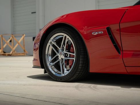 Used 2009 Chevrolet Corvette Z06 w/ Preferred Equipment Group RWD image 25