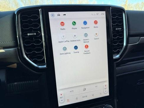 New 2025 Ford Ranger Lariat w/ Trailer Tow Package image 29