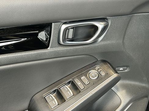 Used 2024 Honda Civic Touring image 21