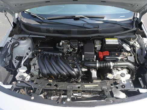 Used 2017 Nissan Versa SV w/ SV Special Edition Package FWD image 33